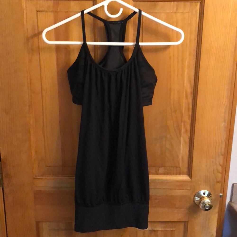 Lululemon tank with built in bra